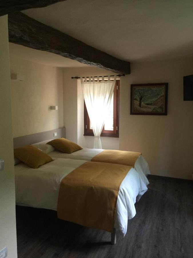 Delzanno Hotel Varallo Exterior photo